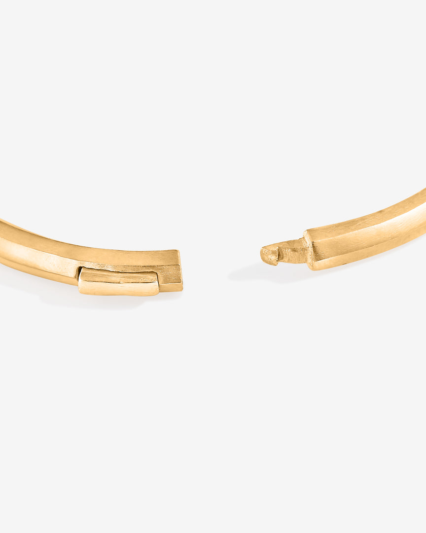 Straight bracelet
